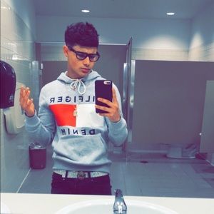 Meet your Posher, Isaac